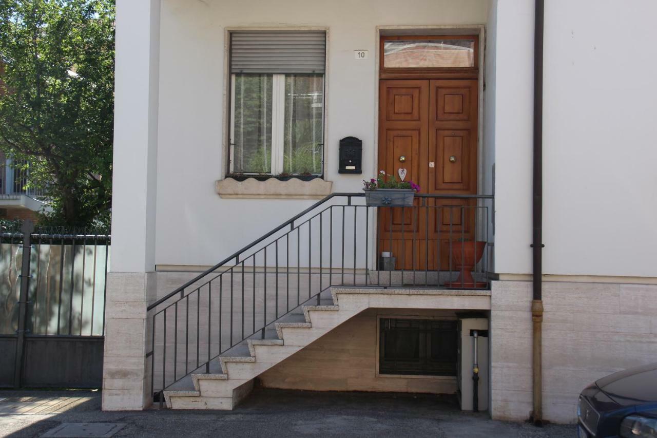 Casa Singola A Pochi Passi Dal Centro Storico Apartment Ravenna Exterior photo